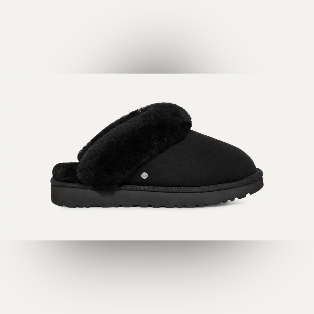 Women’s UGG Classic Slipper II🖤 Size 7 NEW IN BOX